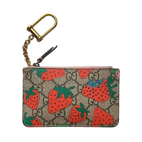 gucci mens keychain|gucci key pouch strawberry.